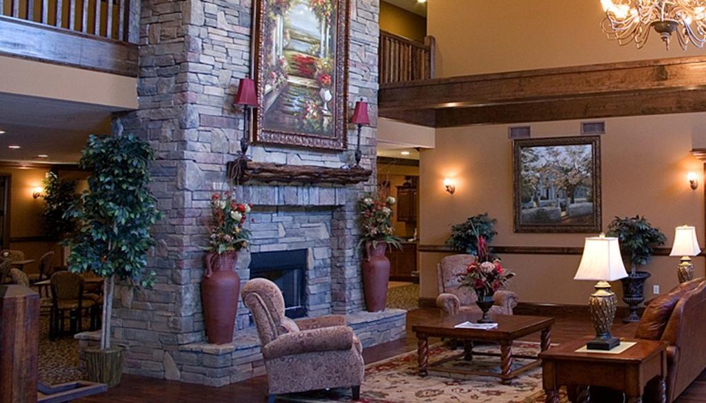 The Lodge At Flat Rock Exterior photo